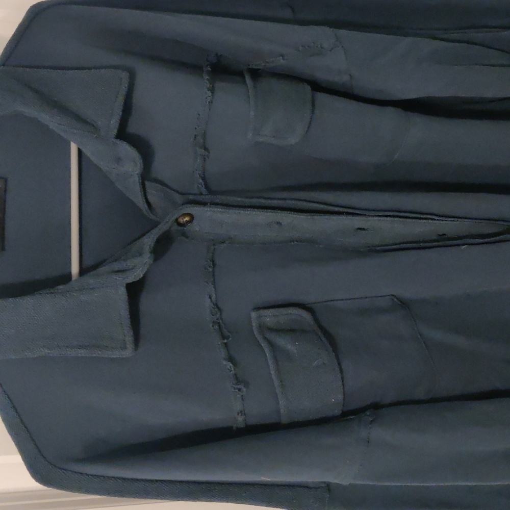 Shacket - Picture 2 of 3